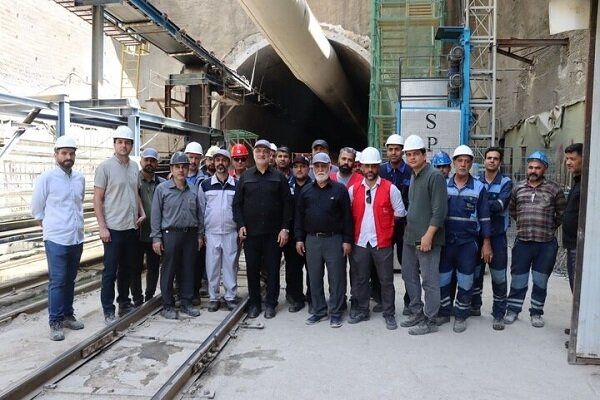 رصد میدانی پروژه‌های فعال مترو توسط شهردار تهران