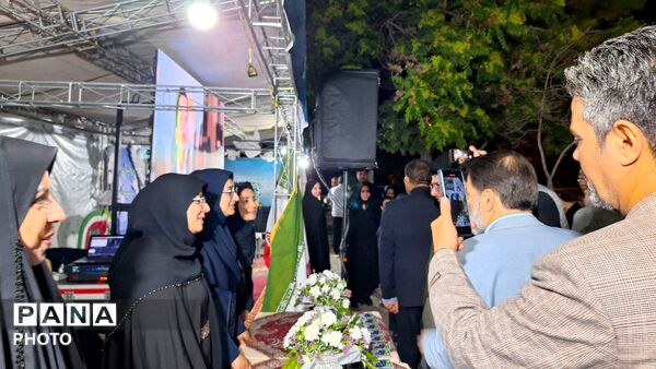 حضور فرماندار مشهد در جشن عید غدیر در میدان دانشجو