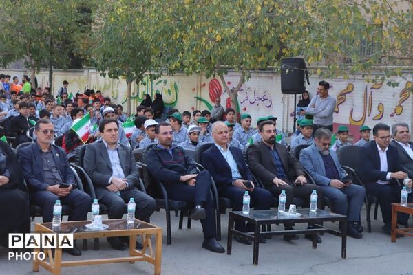 گرامیداشت هفته تربیت بدنی و افتتاح زمین چمن مصنوعی دبیرستان البرز