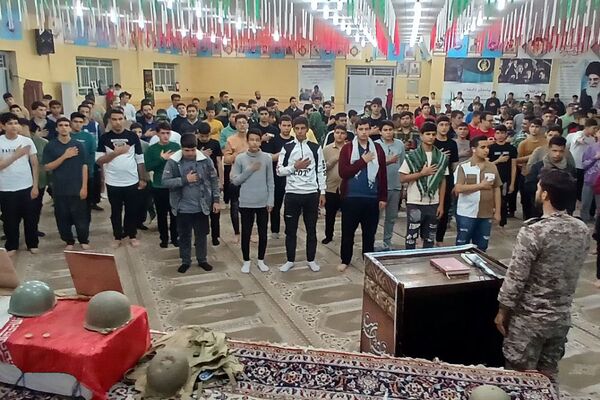 اعزام دانش‌آموزان پسر ناحیه ۲ بهارستان به سرزمین نور