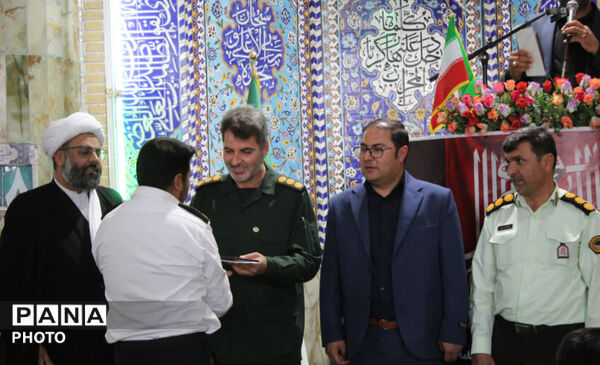 آیین عبادی و سیاسی نماز جمعه در خاتم