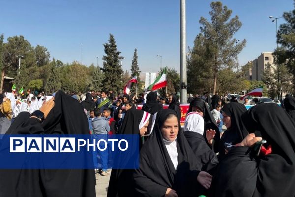 یوم الله در خاورشهر