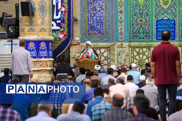 نماز عید قربان در مسجد مقدس جمکران