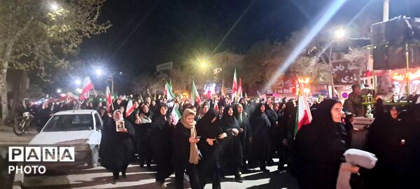 جلوه هایی از حضور باشکوه مردم آشخانه در راهپیمایی