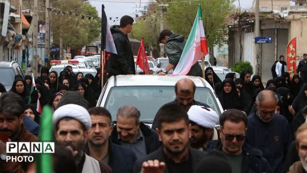 مراسم تشییع و تدفین پیکر پاک شهیدان والامقام محمد رنجبر کهن و مجید رستمی در نظرآباد