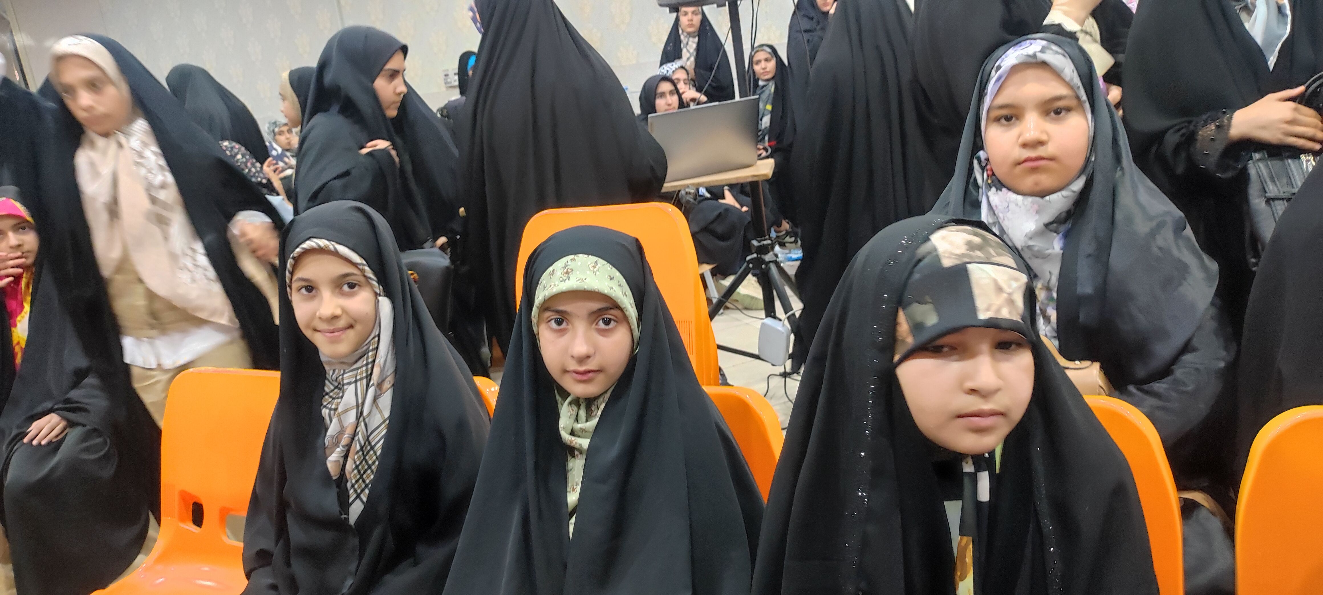 جشن بزرگ دختران آفتاب در تالار زهرایی شیروان