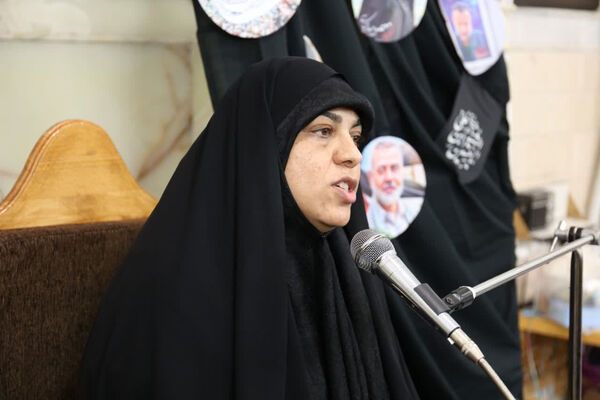 دومین روز اعتکاف دانش‌آموزی دختران در قم