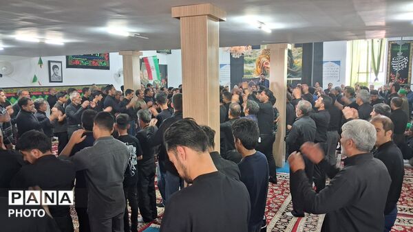 حضور نماینده شهرستان های بیرجند، درمیان و خوسف در مجلس شورای اسلامی در عزاداری  روستای حسن آباد