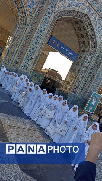 آئین جشن تکلیف در حرم امام رضا (ع)