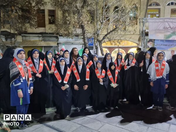اجتماع بزرگ مربیان و دانش‌آموزان پیشتاز در همدان