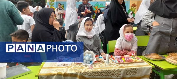 بازارچه کسب و کار دانش‌‍آموزان مدرسه حضرت رقیه(س)