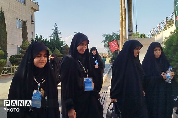 دانشگاه آزاد شهرقدس؛ مأمن زائران اردبیلی در مسیر وداع با رهبر شهید