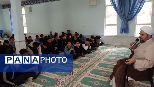 اجرای طرح رویداد نوآوین در دبیرستان پسرانه ولی عصر(عج) 