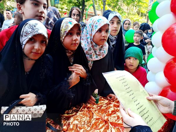 از دانش‌آموز تا معلم به عشق مولای متقیان