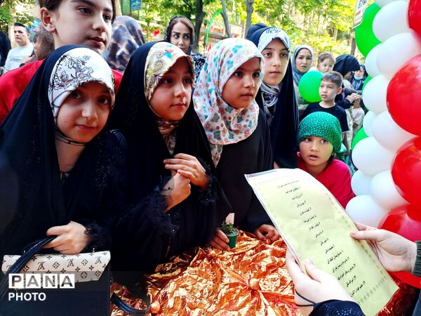 از دانش‌آموز تا معلم به عشق مولای متقیان