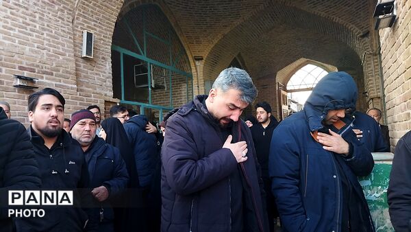 شهر نیشابور مشکی پوش شد-۲