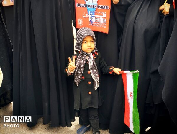 راهپیمایی آخرین جمعه ماه مبارک رمضان در شهرستان شهداد 