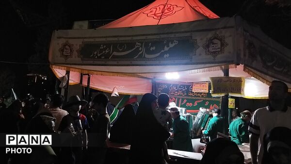 چایخانه هیئت الزهرا در نود و چهارمین شب از اجتماعات مردمی  