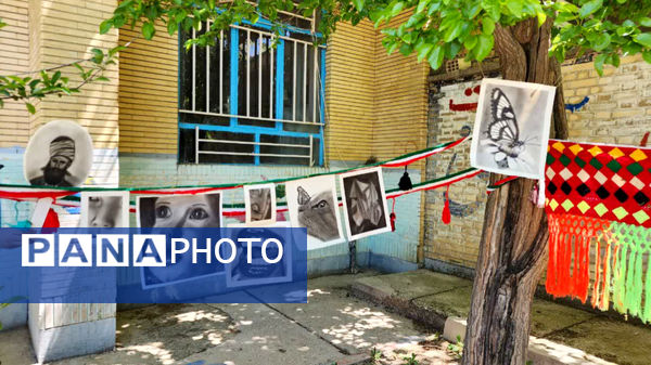 بازارچه دانش‌آموزی در مدرسه بنت‌الهدی یاسوج به‌مناسبت هفته مشاغل