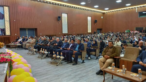 آیین تجلیل از برگزیدگان اولین دوره طرح پنجره مهر
