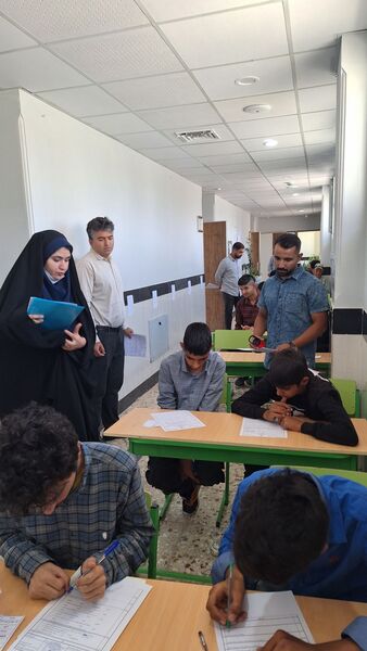 بازدید سرپرست اداره آموزش و پرورش استثنایی استان از روند برگزاری امتحانات نوبت دوم