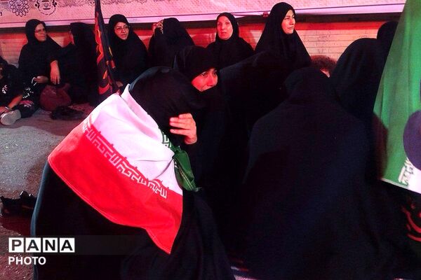 شب اول محرم، شبی که شهر یکپارچه به نام حسین(ع) برخاست