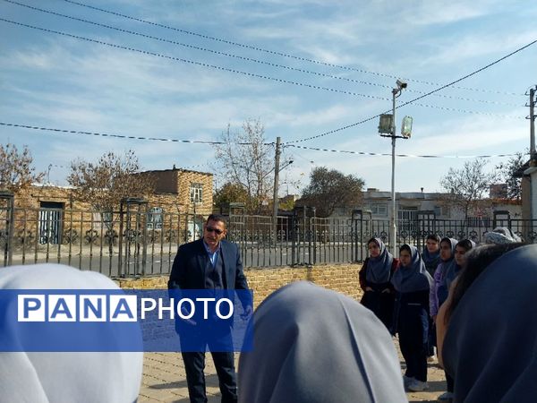 بازدید دانش‌‌آموزان آموزشگاه فدک از موزه میراث فرهنگی 