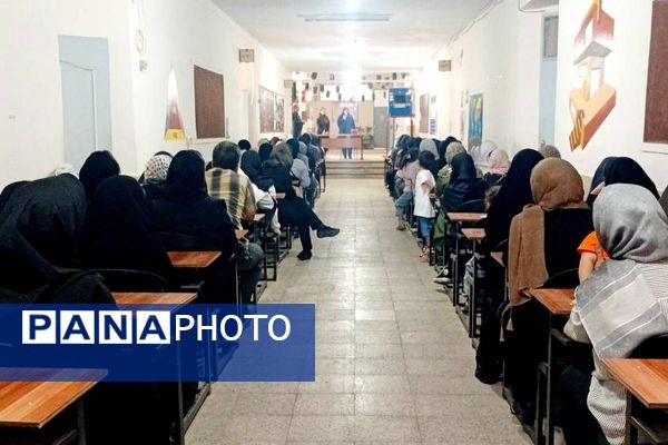 جلسه معارفه و ورود دانش آموزان پایه هفتم به دبیرستان فرزانگان شهر قدس 