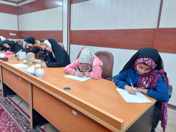 برگزاری جلسه هم اندیشی خبرنگاران پانا و آزمون خبرنویسی در خلیل آباد