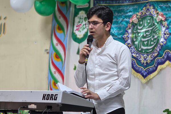 جشن میلاد با سعادت حضرت مهدی موعود(ع)در دبستان حاج همت بهارستان ۲