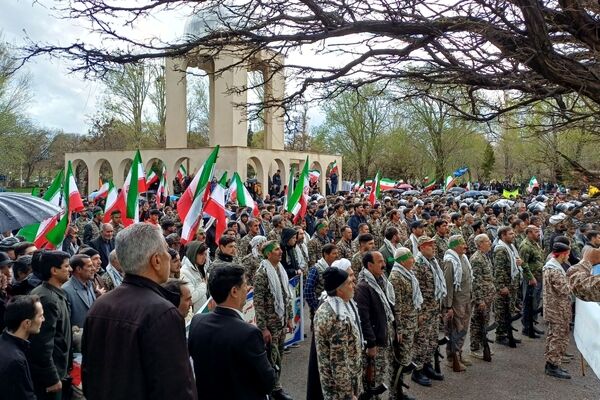 رزمایش جان‌فدا برای ایران امام رضایی در سراب