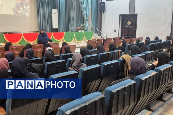 کارگاه آموزش مهارت‌های تشکیلات سازمان دانش‌آموزی ویژه مربیان کهریزک 