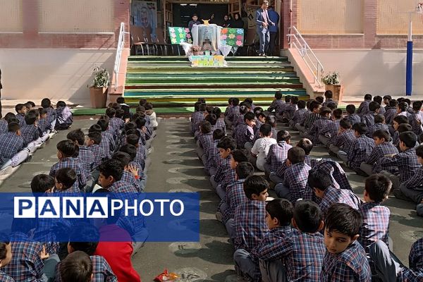  مراسم مصباح الهدی با محوریت امام سجاد (ع) در دبستان علامه طباطبایی پیشوا