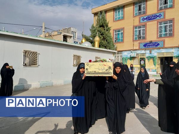 مراسم وداع با شهید گمنام در دبیرستان عصمت۲