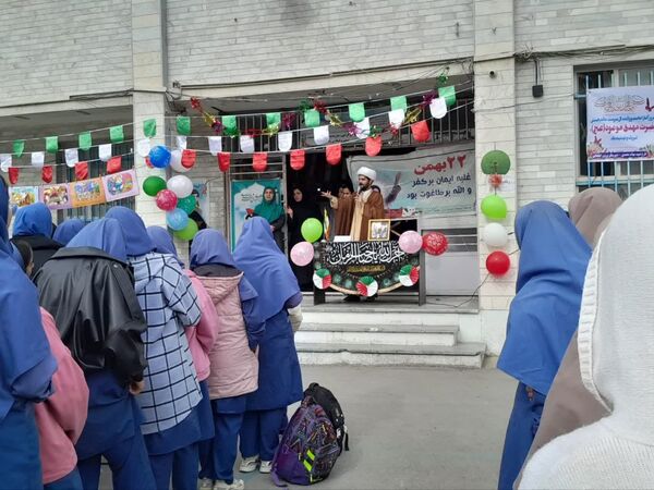 مراسم نیمه شعبان در دبیرستان دخترانه پروین اعتصامی 