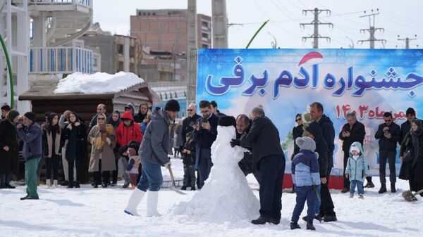 جشنواره آدم برفی در ارومیه