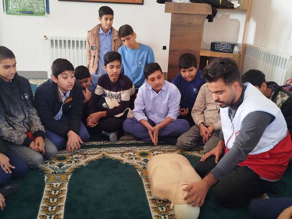 دومین جلسه طرح دادرس در دبیرستان نمونه دانش کاشمر 