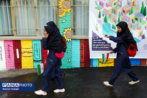 ضرورت آموزش بهداشت روان به دانش‌آموزان/ معلمان نقش تأثیرگذاری در سلامت دانش‌آموزان دارند