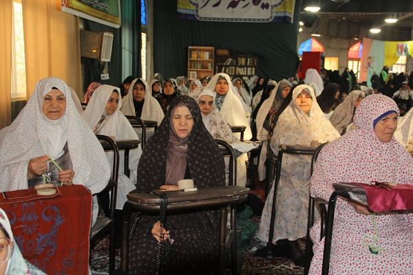  برگزاری‌ مراسم‌ نمازجمعه در مصلی بزرگ نسیم‌شهر