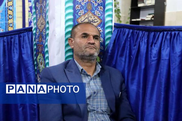 برگزاری باشکوه دومین محفل قرآنی «رواق» با محوریت ترویج جلسات خانگی قرآن در شهرستان فلارد