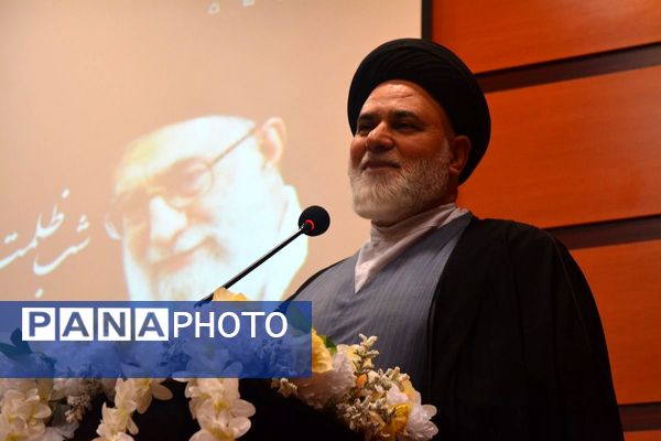 اختتامیه جشنواره ریحانه درسالن سجادیه بهارستان ۲