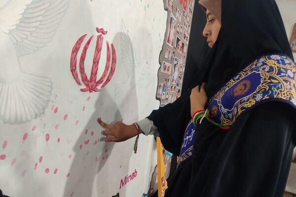 نگاهی به نمایشگاه مجاهدین خستگی‌ناپذیر با غرفه خبرگزاری پانا