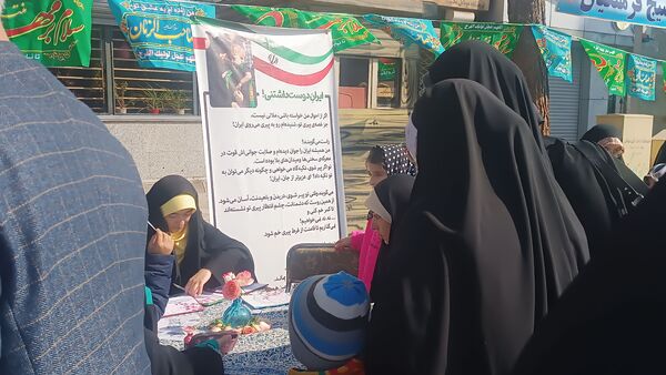برپایی غرفه‌های فرهنگی به مناسبت میلاد امام زمان (عج) در نیشابور 