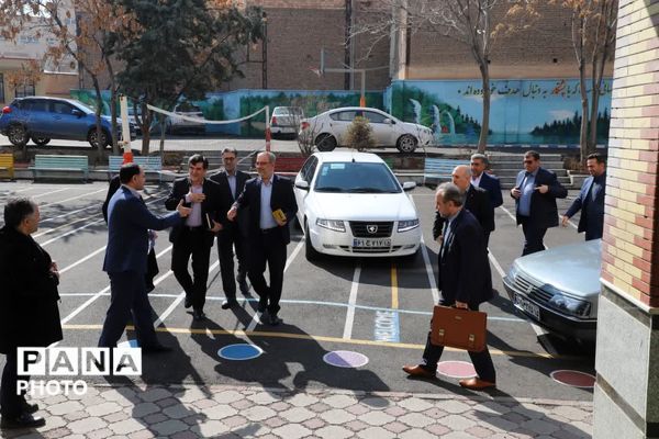 مطالبات بی‌واسطه شورای دانش‌آموزی مدرسه شهید مسافری تبریز با مسوولان وزارت آموزش و پرورش 