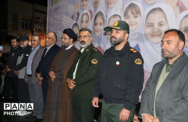 تجلیل از دخترانِ شهدا و یادآوری فداکاری دختران میناب در شب‌های لاله نظرآباد