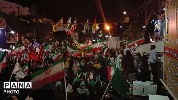  پاسداشت مقام شهدا و پایبندی به آرمان‌های انقلاب در ملایر