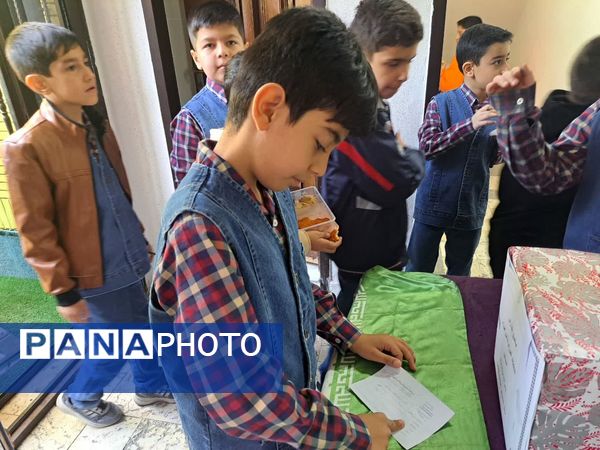 انتخابات شورای دانش‌آموزی در دبستان مبتکران ناحیه ۷