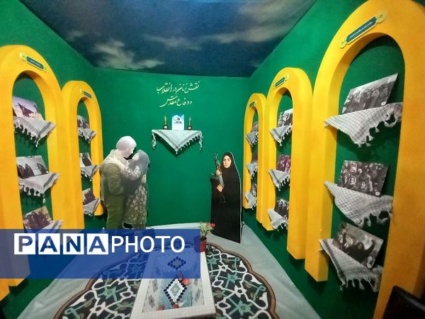 افتتاح نمایشگاه فرهنگی دومین کنگره ملی ۸ هزار شهید گیلان