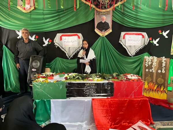 استقبال مدارس دشتی از شهید گمنام