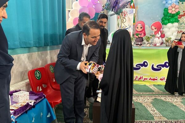 نسیم دانایی در مدرسه شهید سرافراز اسلامشهر وزیدن گرفت